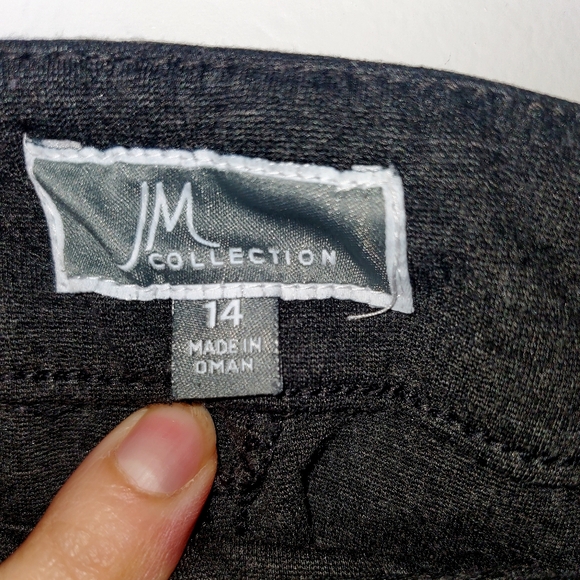 JM Collection Stretch Slacks - Picture 4 of 10